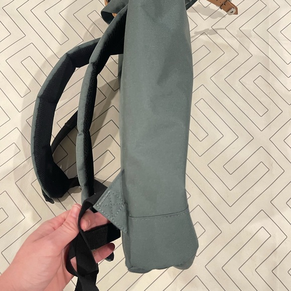 Herschel Retreat Computer Backpack - Picture 14 of 14